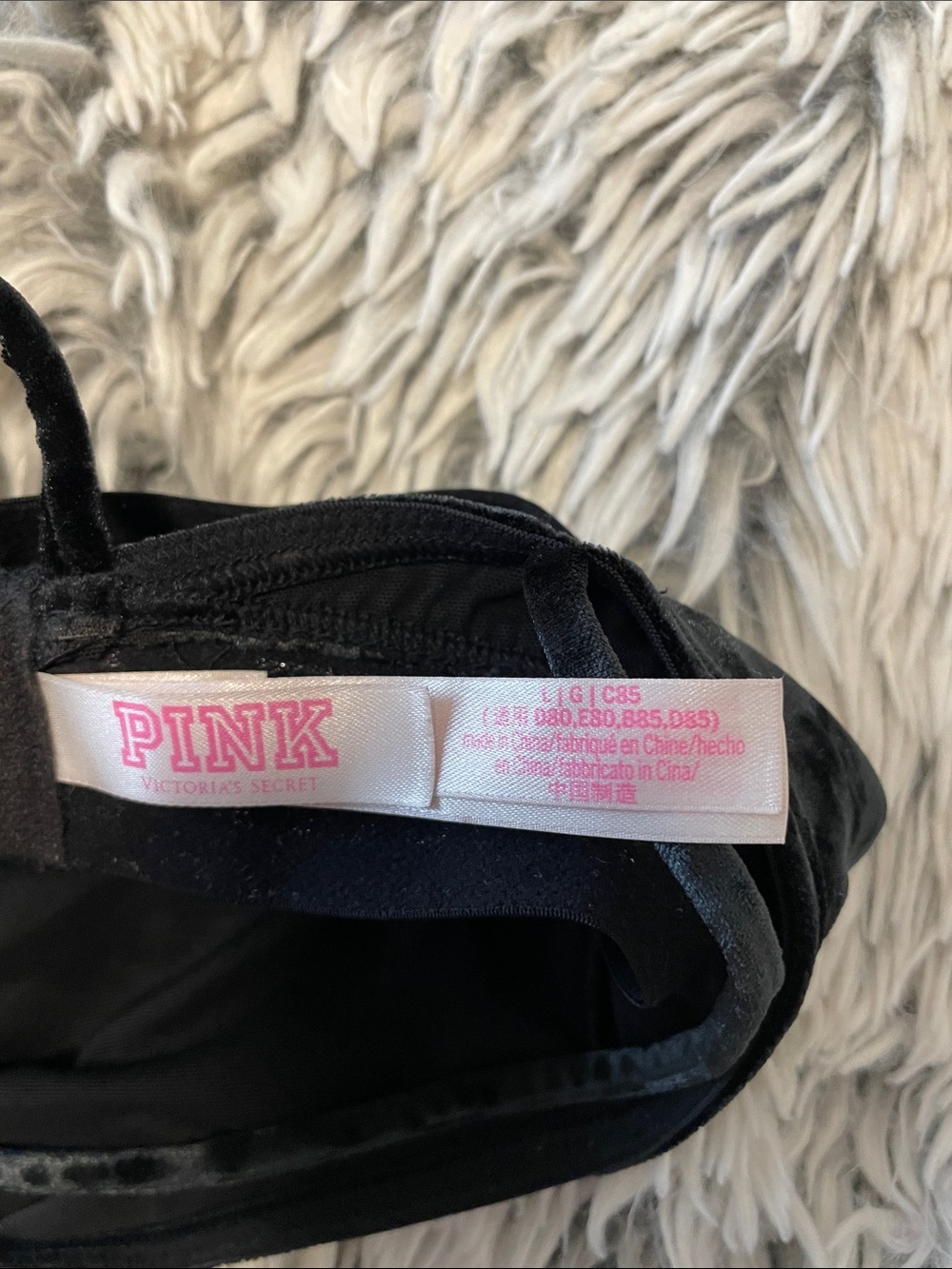 VICTORIA’S SECRET BRALETTE BUNDLE - Picture 4 of 9